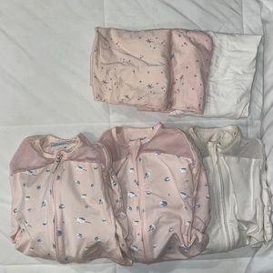 Snoo bassinet Sheets and Sleep Sacks